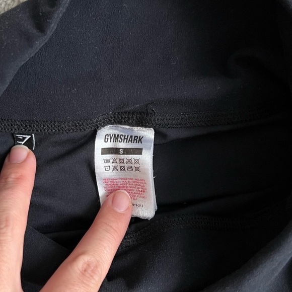 Gymshark High Waisted Black Leggings with Side Pockets - Picture 3 of 6